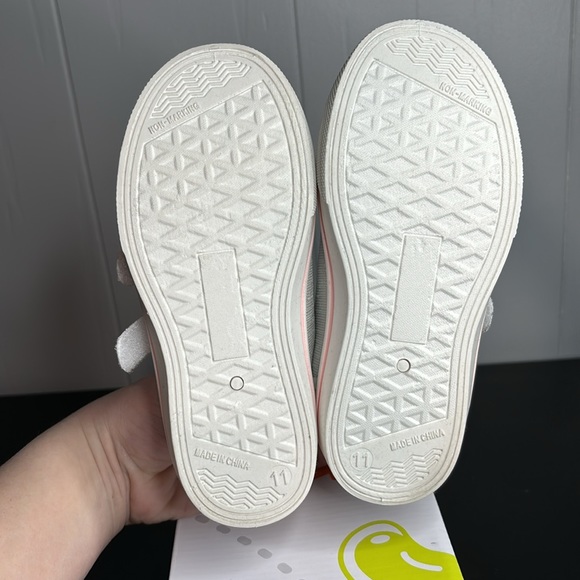 Jumping Beans Harmonica Style Color Iridescent Velcro Sneakers Size 11 - Picture 5 of 6